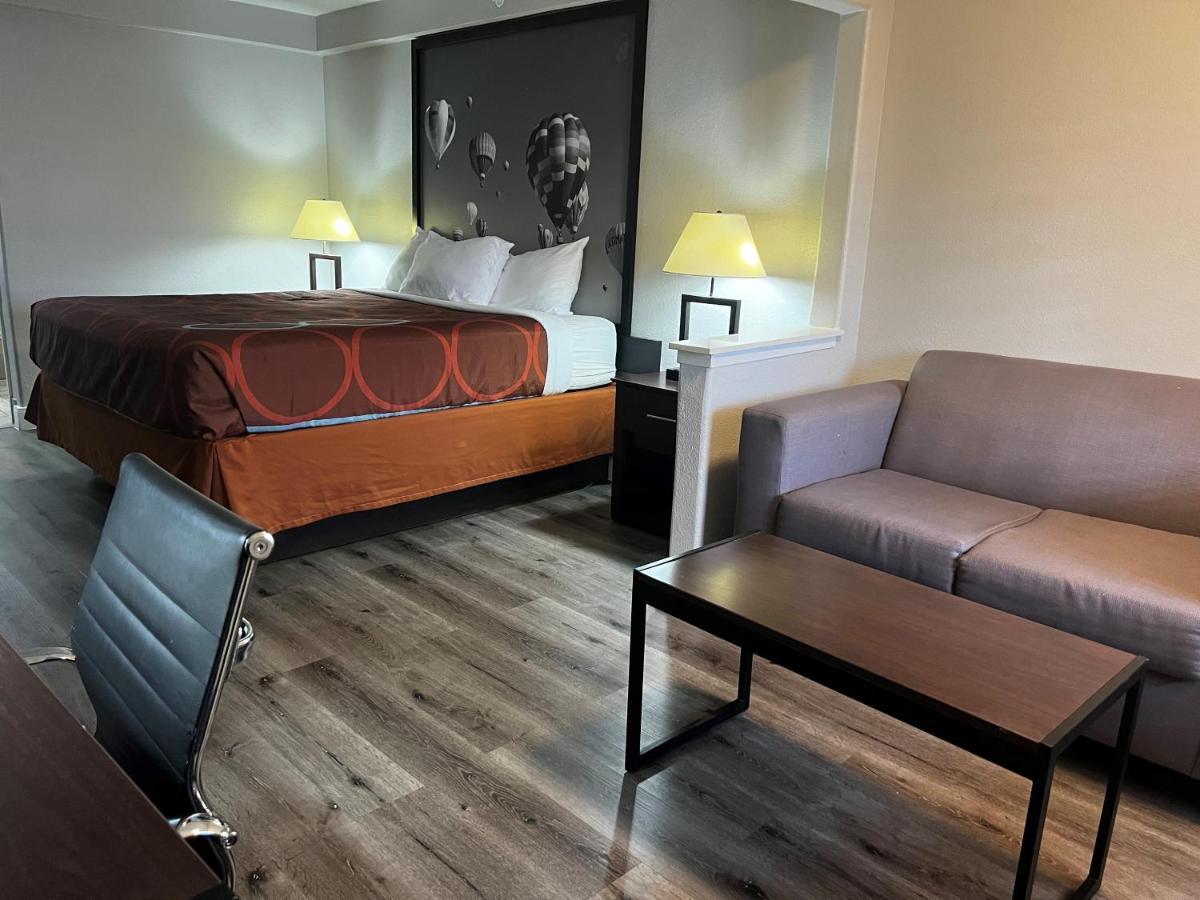 Super 8 By Wyndham Mont Belvieu - Baytown East Exterior foto